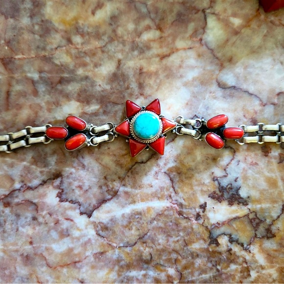 Beautiful toggle bracelet - Picture 4 of 6
